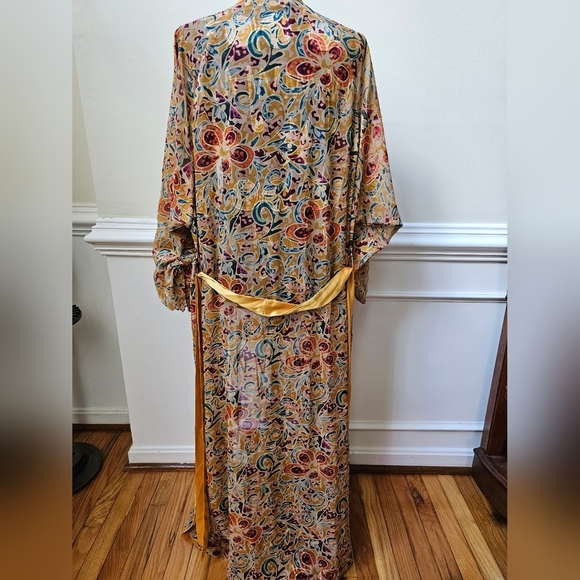 Vintage Victoria's Secret Gold Label Gold Trim Floor Length Robe Size M/L - Picture 6 of 8